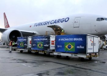 Butantan recebe ingrediente para 20 milhões de doses de vacina