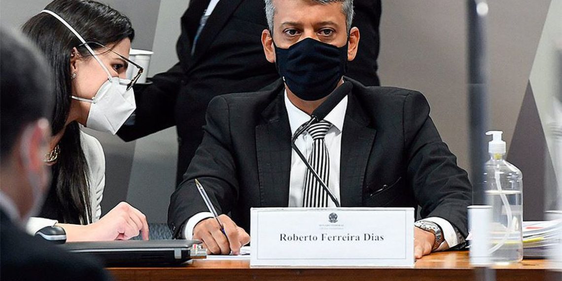 Omar Aziz decreta prisão de Roberto Dias por falso testemunho