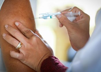 Brasil bate a marca de 100 milhões de pessoas vacinadas