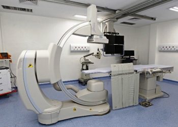 Com investimento de R$ 5,5 milhões, Rui Costa inaugura setor de hemodinâmica no Hospital do Oeste