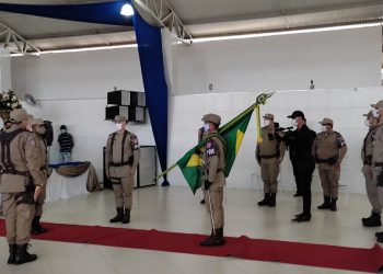 Grande solenidade marca transição de comando da 5ª Cia PM.Tenente Laerth Lopes que estava em Coité há seis anos, assume