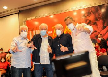 Governador Rui Costa recepciona Lula em Salvador