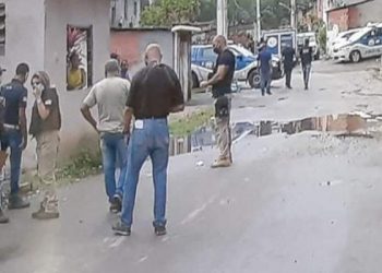 Advogado é morto a tiros dentro de carro em Salvador