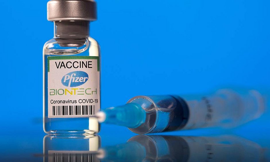 Aplicação de vacina da Pfizer é suspensa na Bahia por falta de seringas
