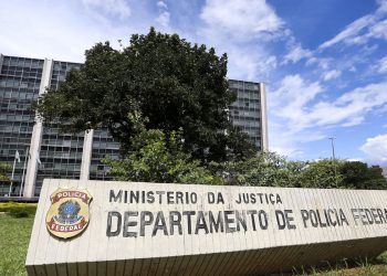 PF desarticula associação criminosa suspeita de invadir site do TSE