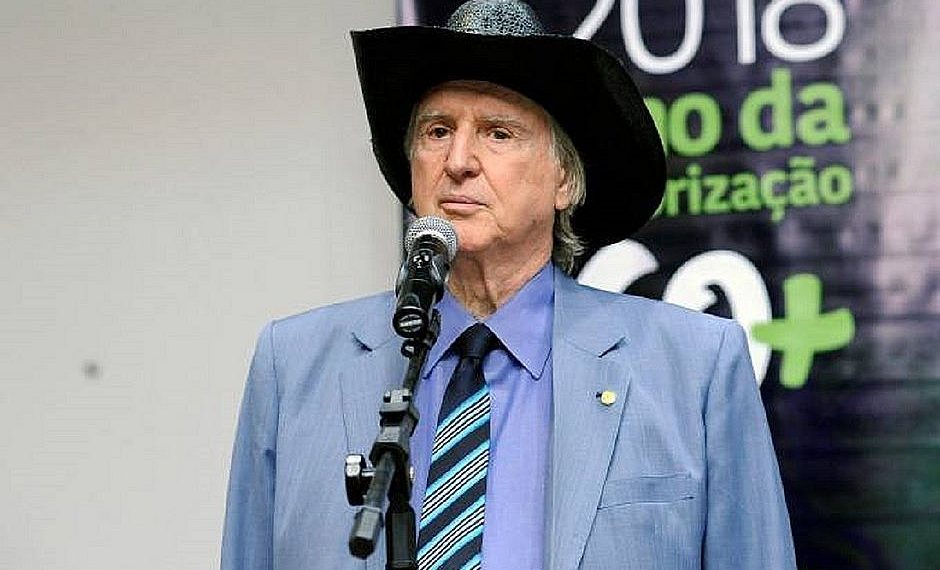 Cantor Sérgio Reis é processado por incitação ao crime; 29 subprocuradores assinam ação