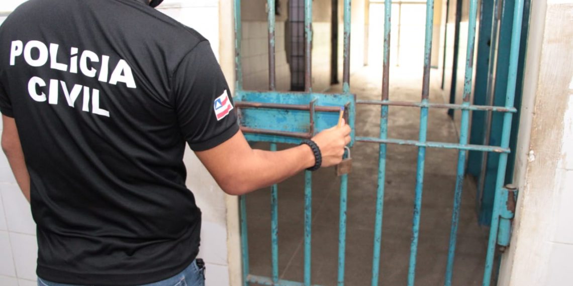 Quatro meses após ser liberado, traficante é preso novamente