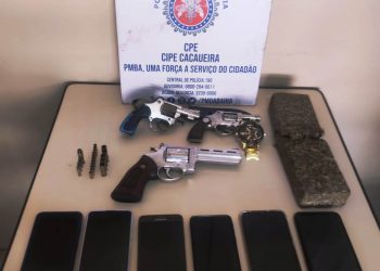 Três suspeitos morrem em confronto com a polícia quando tentavam assaltar ônibus