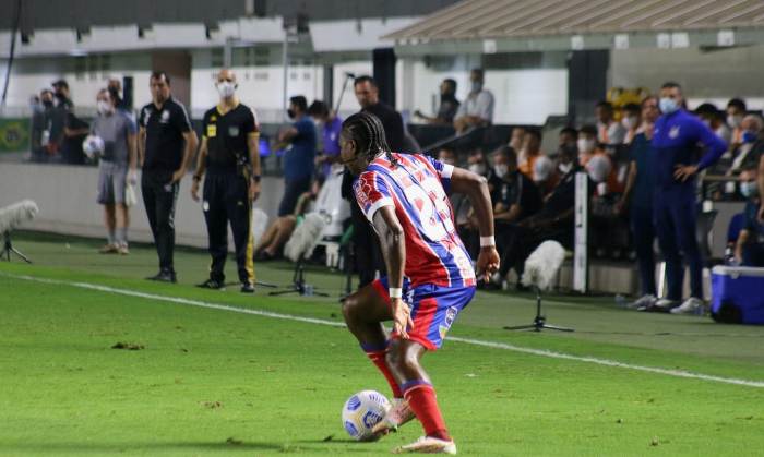 Na abertura do segundo turno o Bahia fica no empate sem gols com o Santos na Vila