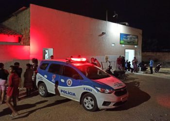Teixeira de Freitas: dois mortos e um ferido a tiros dentro de igreja evangélica