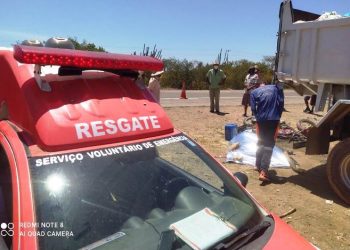 Motociclista morre ao ser atropelado por caçamba em Vila Aparecida