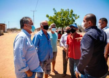 Juazeiro – Agricultores pede apoio ao deputado Alex da Piatã para que água do projeto Salitre chegue as suas comunidades