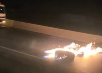 Em áudio, presidente Bolsonaro pede que caminhoneiros liberem estradas do país