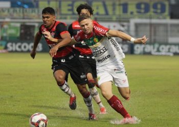 Série B – Vitória fica no empate com o Brusque e permanece do Z4