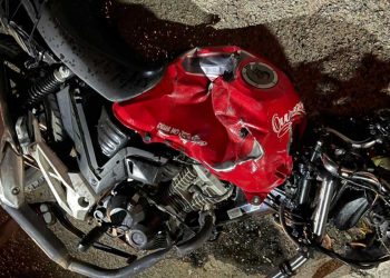 Acidente envolvendo três veículos deixa um morto e dois feridos na BR-324