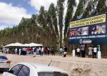 Aramari – Prefeito assina ordem de serviço para construção do Pólo de Desenvolvimento