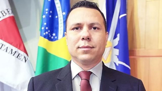 Baiano radicado em MG, vereador que defendia projeto contra máscaras morre de Covid