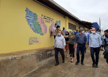 Capela do Alto Alegre – Governador em exercício autoriza obra de modernização de escola e entrega base da PM