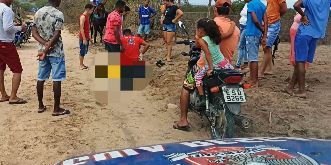 Jovem fratura o quadril ao cair de cavalo