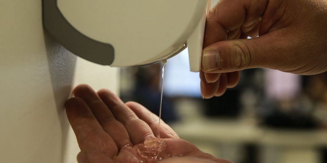 Covid-19: Brasil registra 6,2 mil novos casos e 187 óbitos