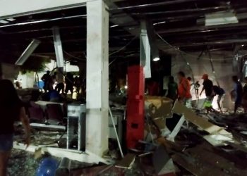 Vídeo: Quadrilha explode cofre do Bradesco de Chorrochó e imóvel fica completamente destruído