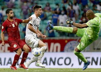 Apoiado pela torcida, Bahia joga bem, mas fica no empate com Palmeiras