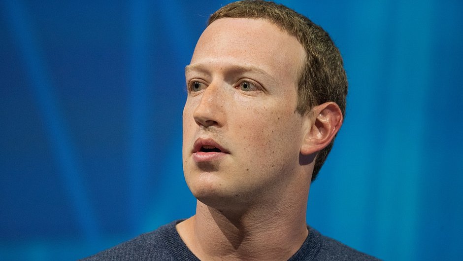 Pane no Facebook faz Zuckerberg perder US$ 6,1 bilhões e posto de 4º mais rico do mundo