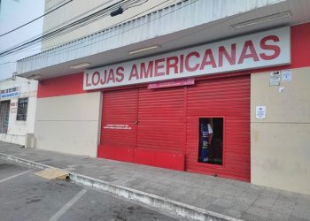 Lojas Americanas é arrombada no centro da cidade de Conceição do Coité