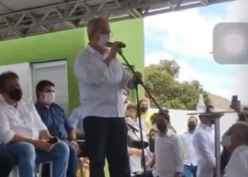 PE – Padre e prefeito de Gravatá supostamente comemora morte de opositor político por Covid-19