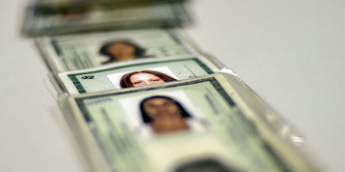 Santa Catarina passa a adotar número de RG igual ao do CPF em novembro