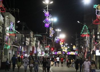 Atraído pela ornamentação natalina, população coiteense tem importante opção de lazer