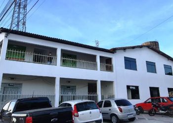 Prefeitura de Retirolândia notificou dono de pocilga que vem sendo motivo de queixa dos comerciantes do Ponto da Pinha