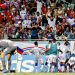 Diante de 30 mil torcedores, Bahia vence o Grêmio por 3 a 1 e deixa o Z-4. Veja os gols