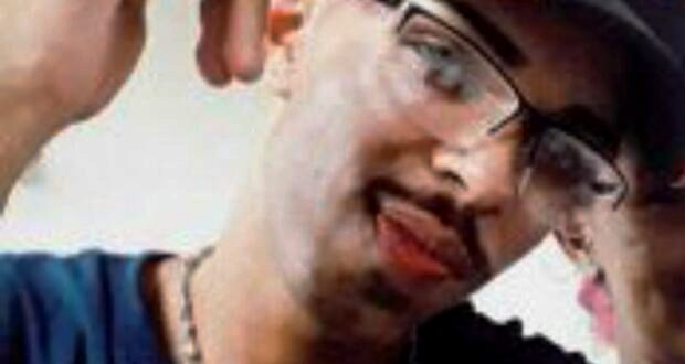 Jovem de 19 anos morre ao colidir moto em caminhão no centro da cidade