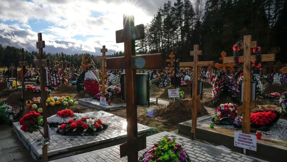 Mundo passa dos 5 milhões de mortes por Covid