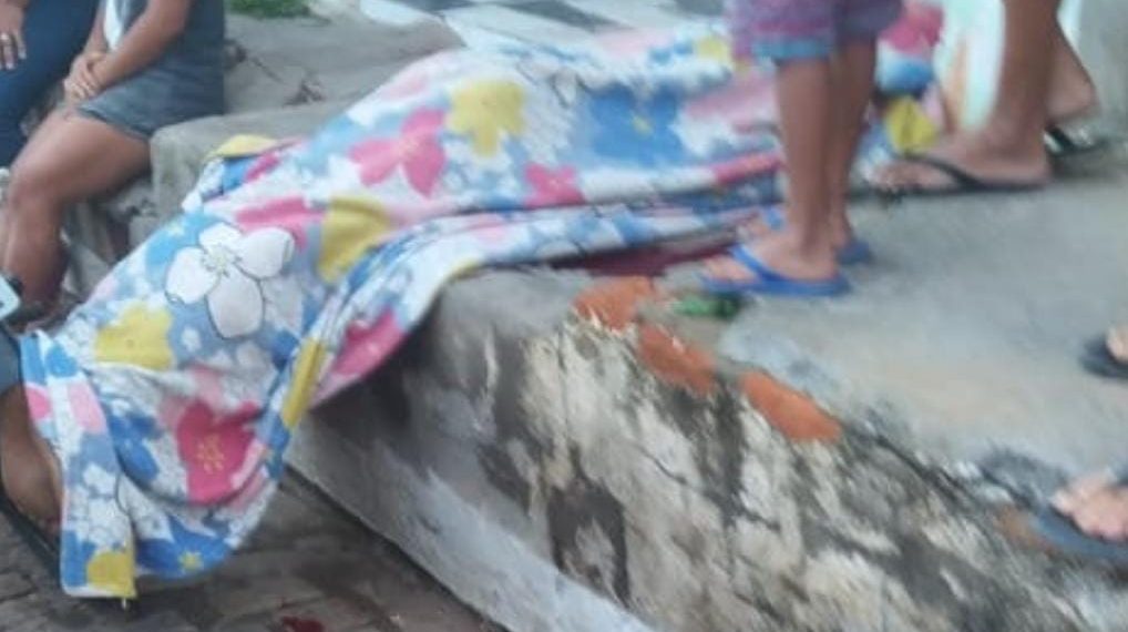 Homem é morto com vários tiros em Lages do Batata