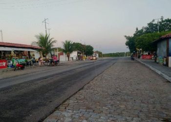 Comerciantes do Ponto da Pinha relatam queda nas vendas devido o mau cheiro de chiqueiro do porco