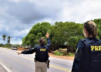 PRF registra 46 feridos com oito mortos nas rodovias federais durante o feriado de Finados