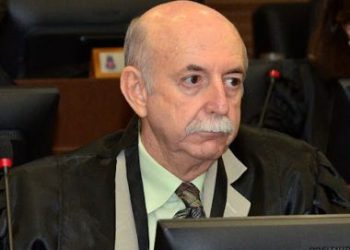Desembargador Salomão Resedá protocola desistência de inscrição em disputa no TJ-BA