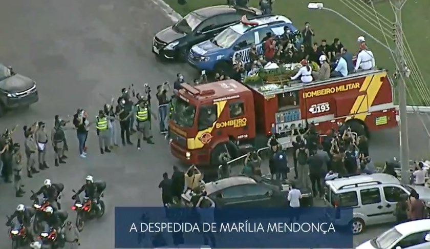GO – Corpo de Marília Mendonça é enterrado após ser seguido por multidão