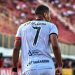 Vitória não faz sua parte e se complica com os resultados positivos dos principais concorrentes