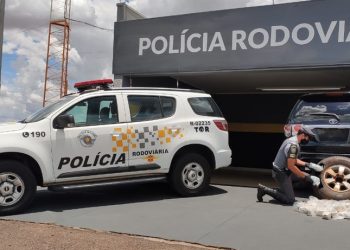 SP – Operação apreende mais de R$ 1 milhão em dinheiro dentro de estepe de caminhonete