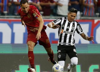 Bahia abre 2 a 0 sobre o Atlético Mineiro e leva virada em seis minutos. O Galo sagrou-se campeão brasileiro