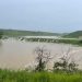 Vitória da Conquista: barragem está transbordando e ameaça romper nas proximidades da Serra do Marçal