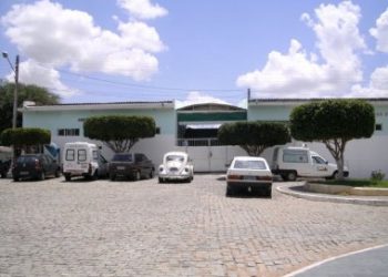 Queimadas – Jovem morre após ser baleado na frente da casa da mãe