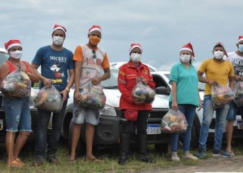 Natal sem fome: Guardiões da Vida, em parceria com a Assistência Social de Retirolândia entregou mais de 800kg de alimentos não perecíveis