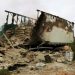 Baú de carreta com carga de cimento é destruída pelo fogo na BR 324