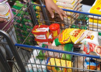 Preço dos produtos da ceia de Natal tem aumento de 27% e pesa mais sobre a classe média e baixa