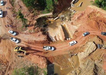 Chuvas deixam 17 mortos e mais de 10 mil desalojados em 20 dias