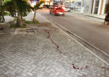 Jovem é ferido a golpe de faca no centro de Coité e morre no hospital